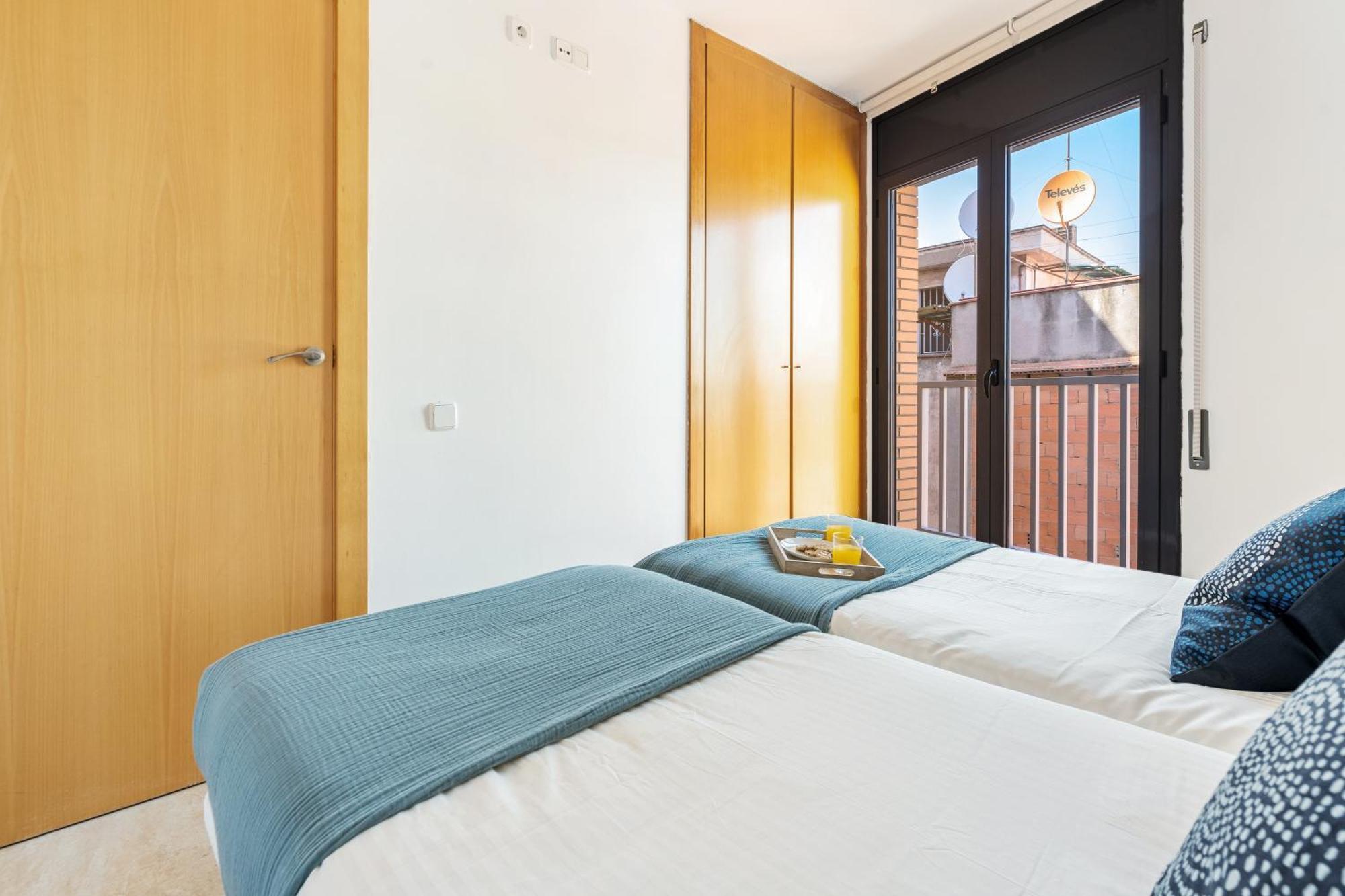 Ab Besos River Apartment Барселона Экстерьер фото